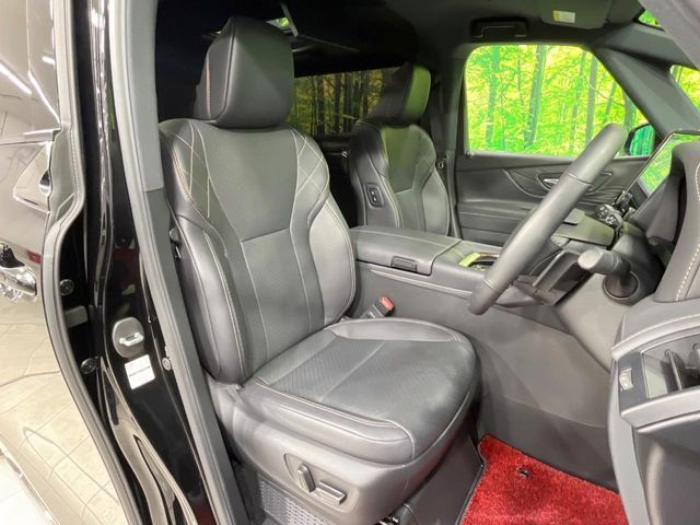 TOYOTA VELLFIRE  HYBRID 2023