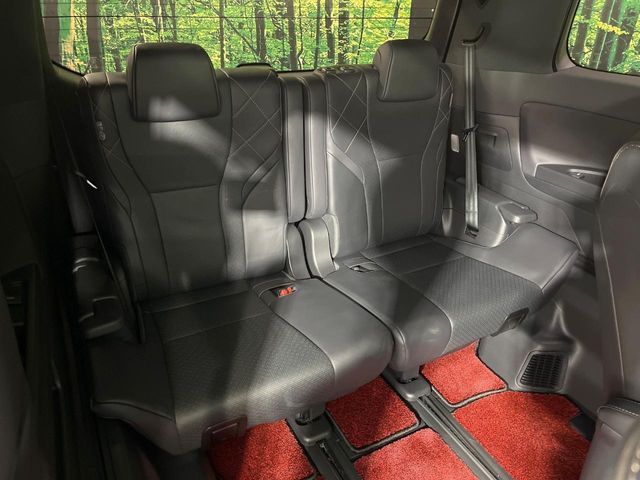 TOYOTA VELLFIRE  HYBRID 2023