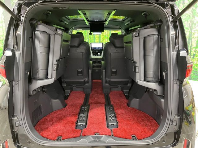 TOYOTA VELLFIRE  HYBRID 2023