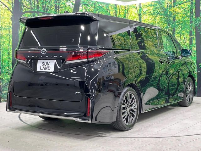 TOYOTA VELLFIRE  HYBRID 2023