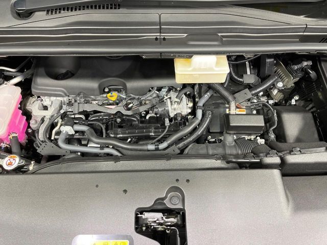 TOYOTA VELLFIRE  HYBRID 2023