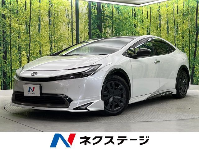TOYOTA PRIUS 2025