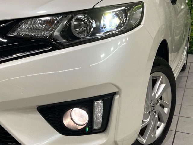 HONDA FIT 4WD 2016