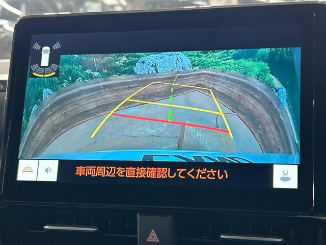 TOYOTA VOXY HYBRID 2024