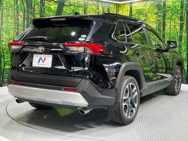 TOYOTA RAV4 4WD 2019