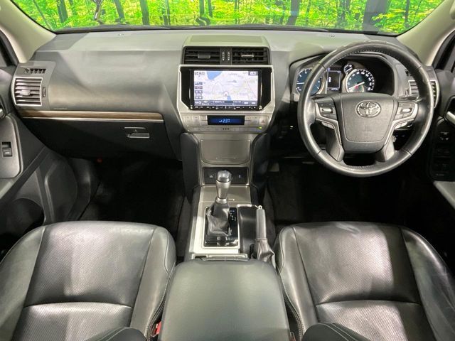 TOYOTA LANDCRUISER PRADO 2018