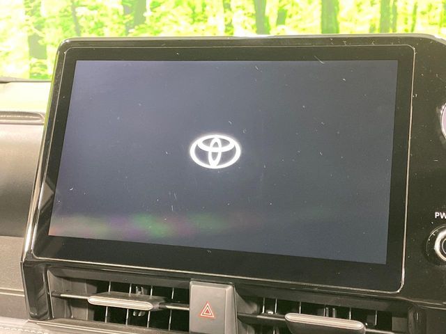 TOYOTA NOAH HYBRID 2023