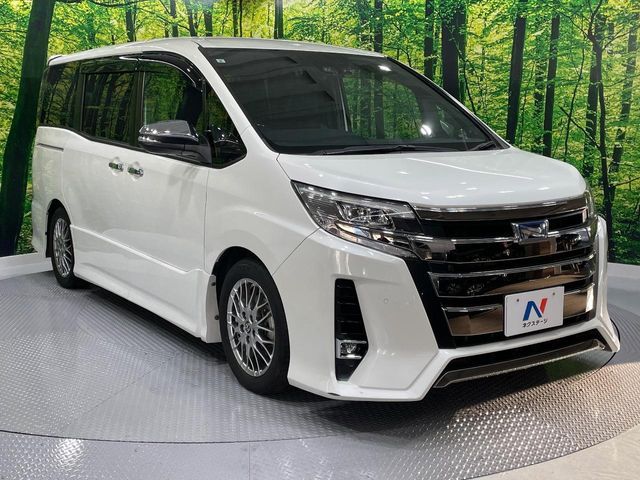 TOYOTA NOAH HYBRID 2021