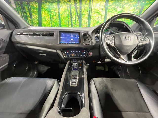 HONDA VEZEL HYBRID 2016
