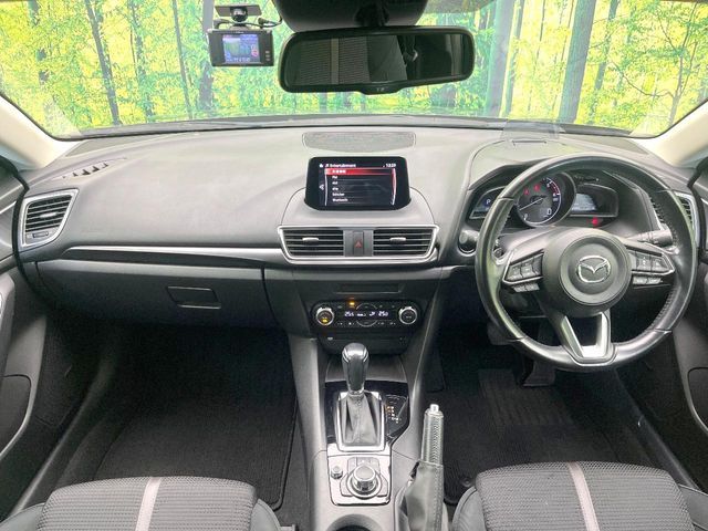 MAZDA AXELA SPORTS 2017