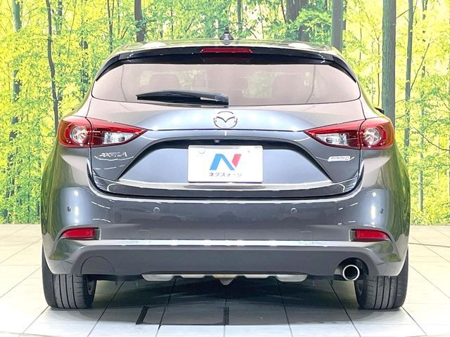 MAZDA AXELA SPORTS 2017