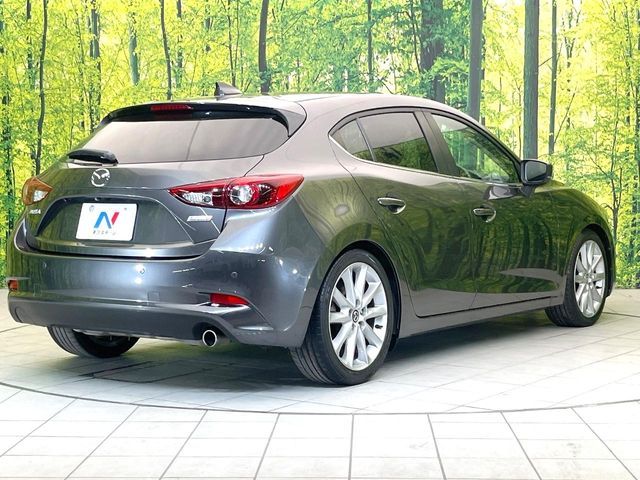 MAZDA AXELA SPORTS 2017