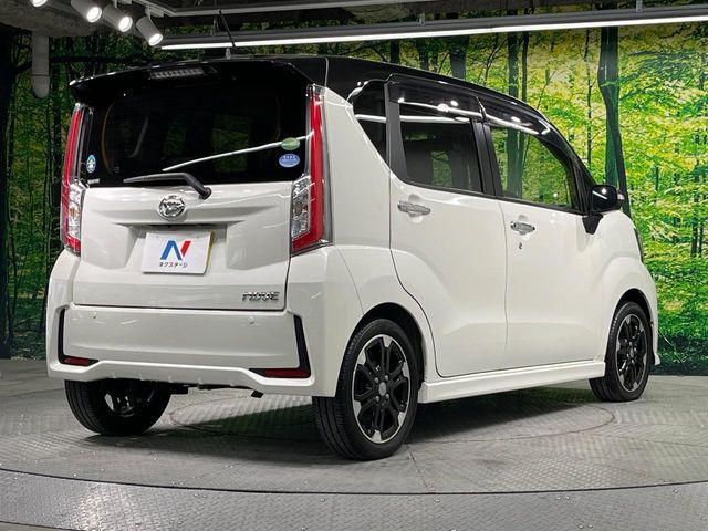 DAIHATSU MOVE CUSTOM 2016