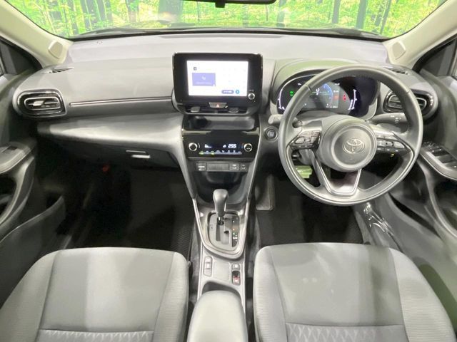 TOYOTA YARIS CROSS 2025