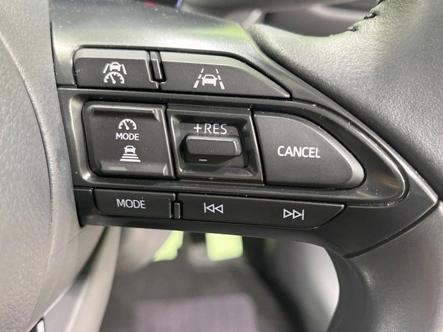 TOYOTA YARIS CROSS 2025