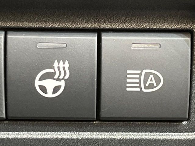 TOYOTA YARIS CROSS 2025