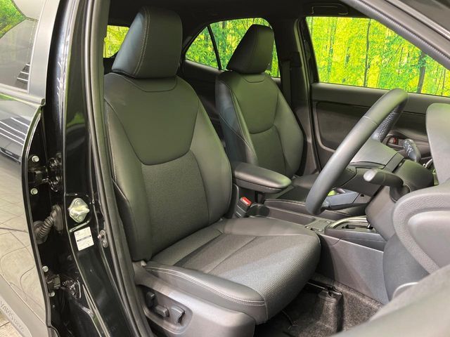 TOYOTA YARIS CROSS 2025