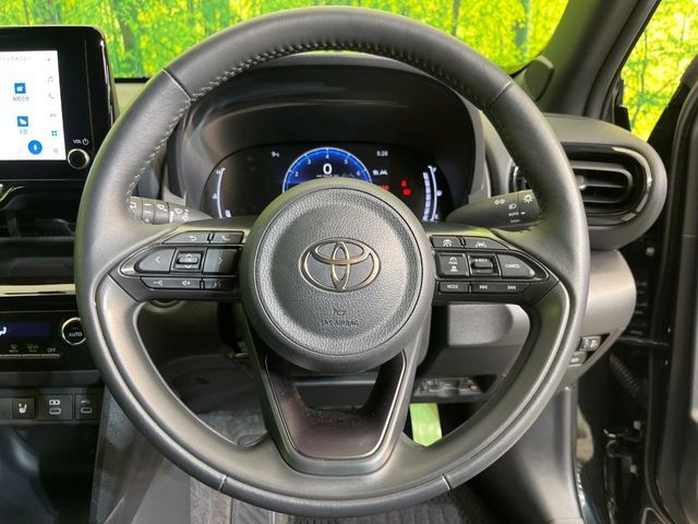TOYOTA YARIS CROSS 2025