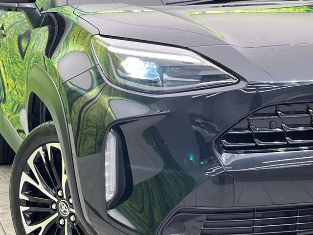 TOYOTA YARIS CROSS 2025