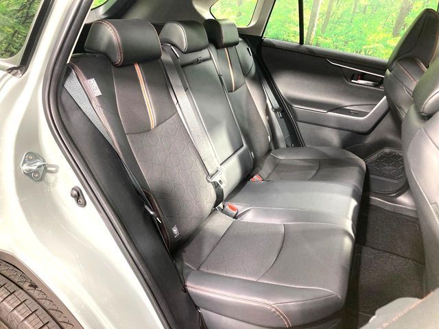 TOYOTA RAV4 HYBRID 4WD 2024