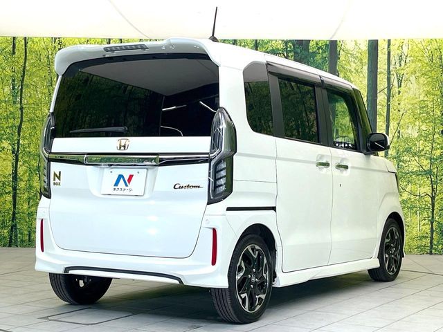 HONDA N BOX CUSTOM 2017
