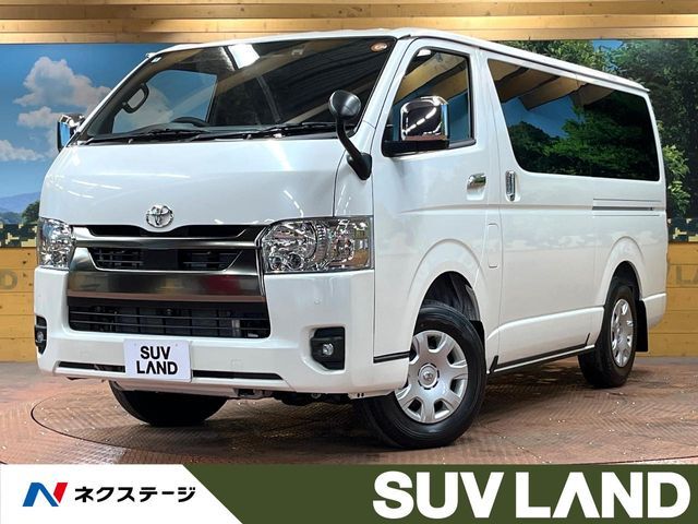 TOYOTA HIACE van 4WD 2025