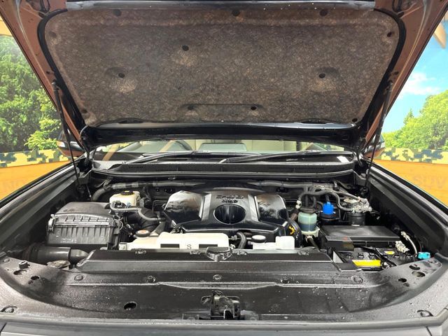 TOYOTA LANDCRUISER PRADO 2023