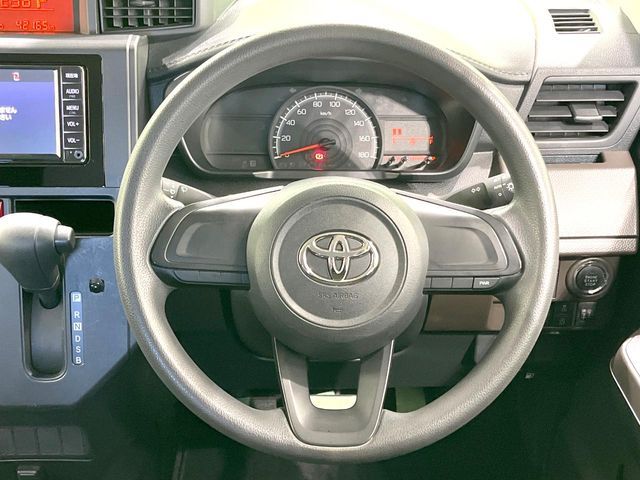 TOYOTA ROOMY 2022