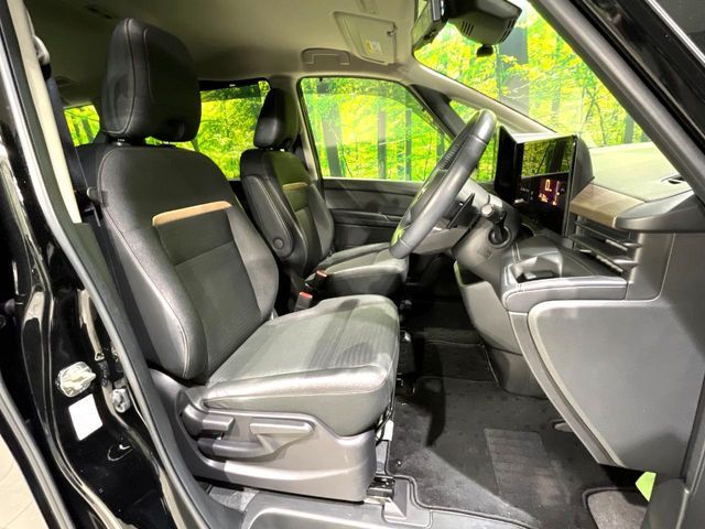 NISSAN SERENA  WG 2023