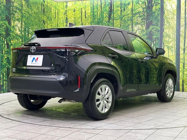 TOYOTA YARIS CROSS 2025