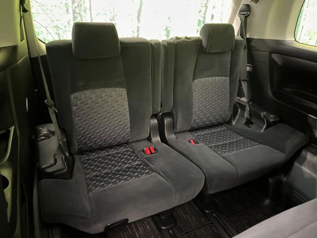 TOYOTA ALPHARD 2017