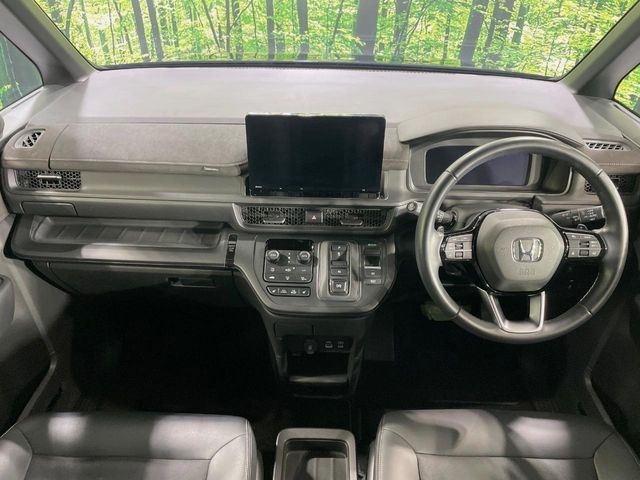 HONDA STEPWAGON e:HEV SPADA 2023