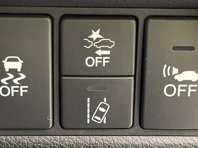 HONDA JADE HYBRID 2016