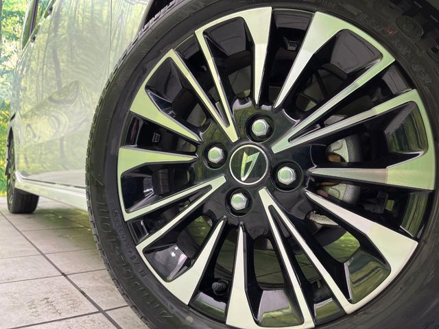 DAIHATSU TANTO CUSTOM 2023