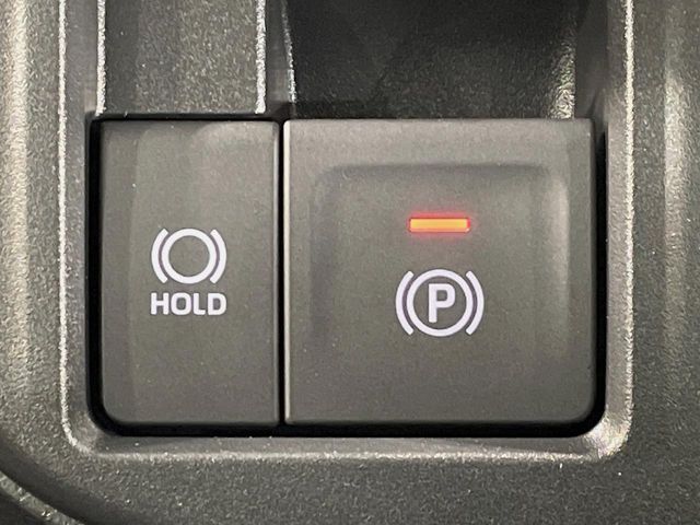 DAIHATSU TANTO FAN CROSS 2025