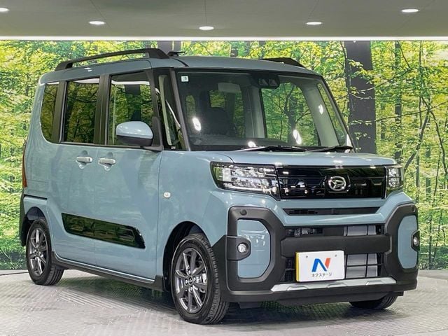 DAIHATSU TANTO FAN CROSS 2025