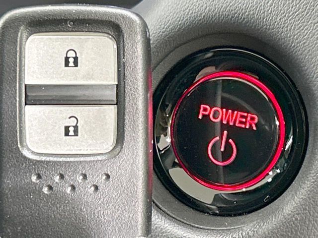 HONDA FIT e:HEV 2022