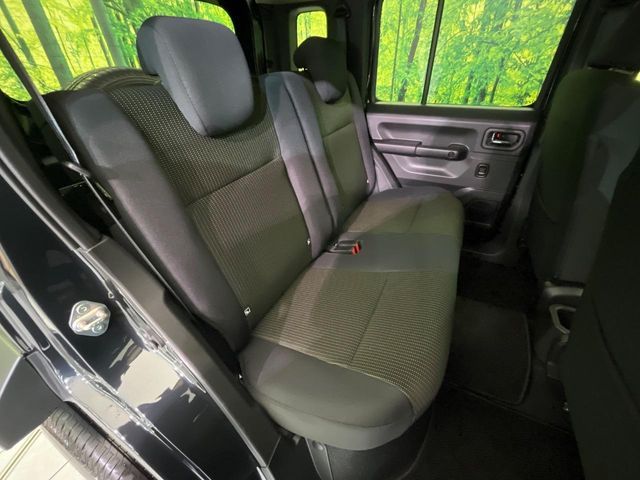 SUZUKI JIMNY NOMADE 2025