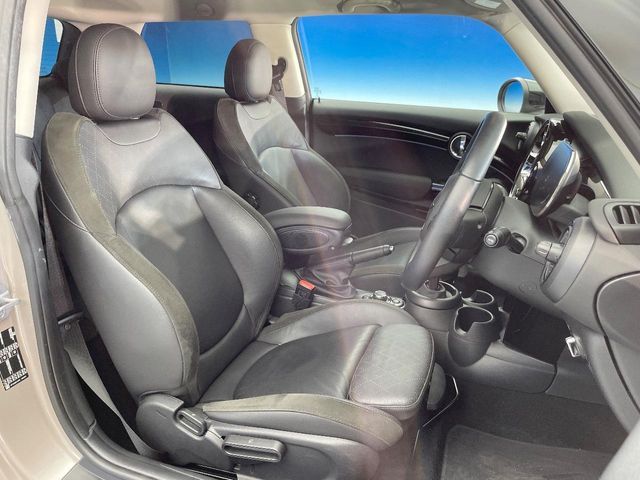 BMW MINI COOPER S 2023