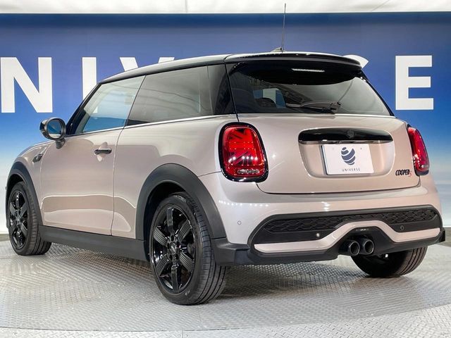 BMW MINI COOPER S 2023