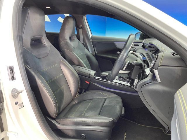 MERCEDES BENZ MERCEDES BENZ A class 2018