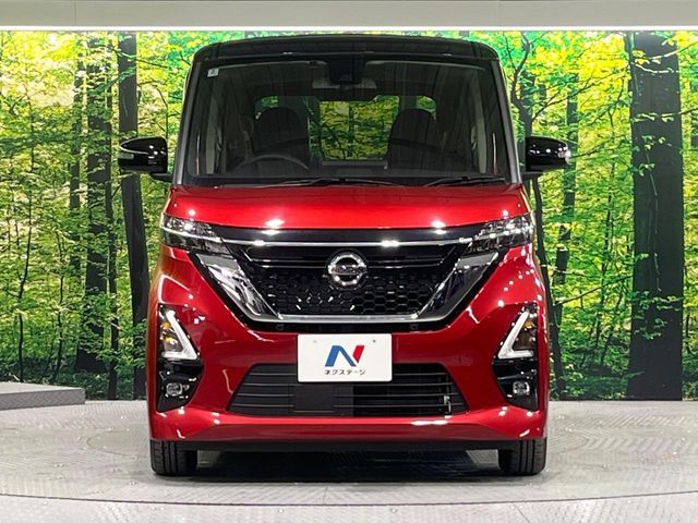 NISSAN ROOX 2022