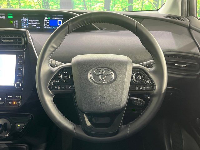 TOYOTA PRIUS 2022