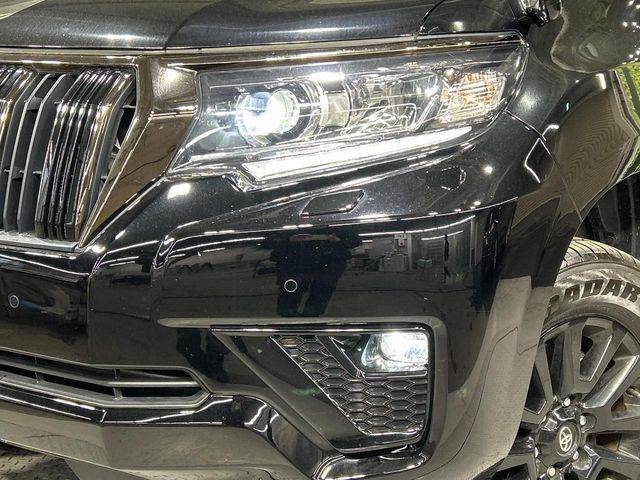 TOYOTA LANDCRUISER PRADO 2021