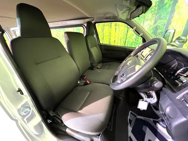 TOYOTA REGIUSACE van 4WD 2018