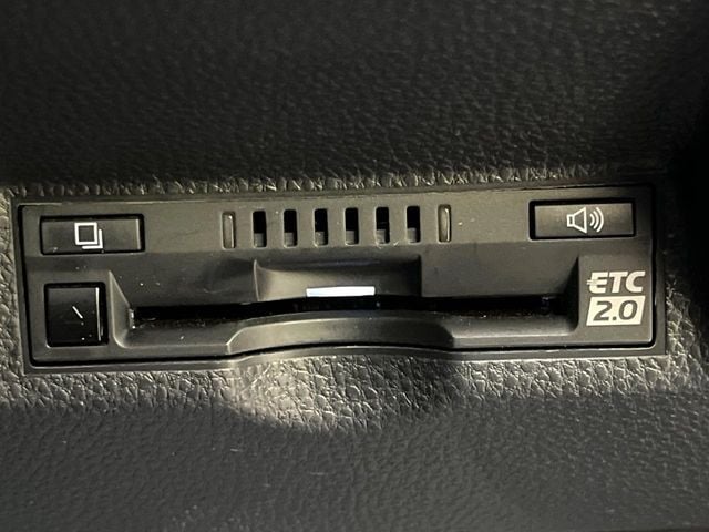 TOYOTA YARIS CROSS 2023