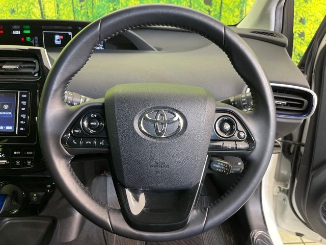 TOYOTA PRIUS 2020
