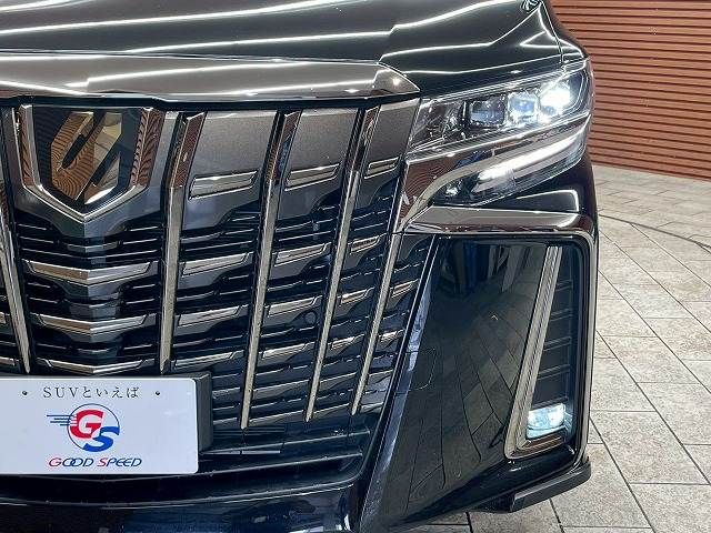 TOYOTA ALPHARD 2022