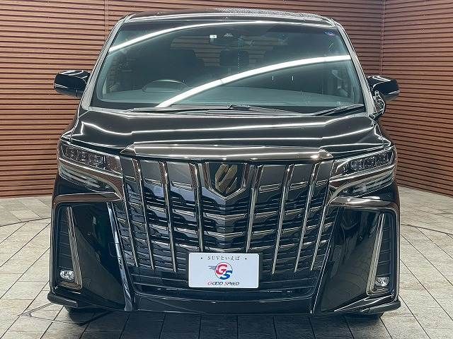 TOYOTA ALPHARD 2022