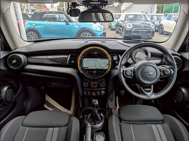 BMW MINI COOPER S 2019